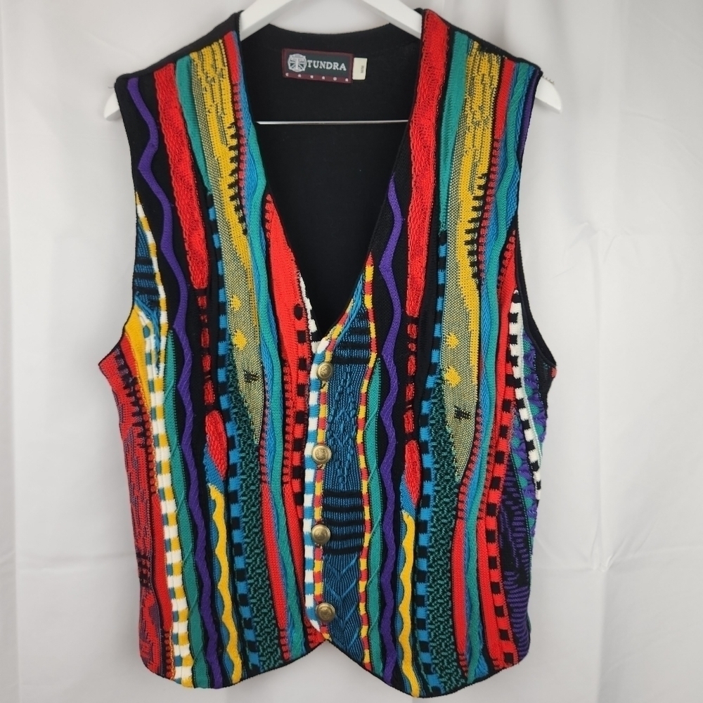 Tundra vintage Coogie style Canada made vest size M like new